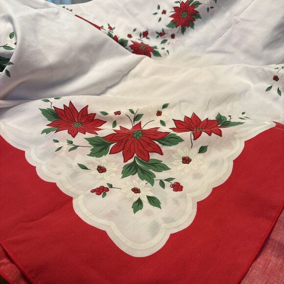 EUC Christmas Poinsette Cloth Tablecloth Size 100” By 60” - Picture 4 of 5